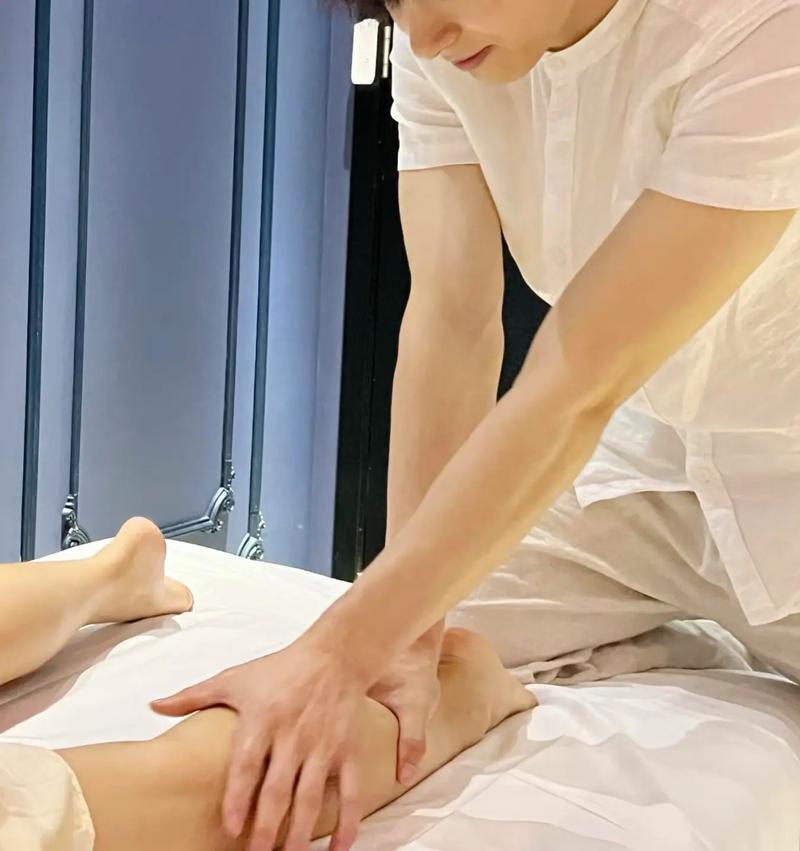 亚州熟女一区的相关介绍