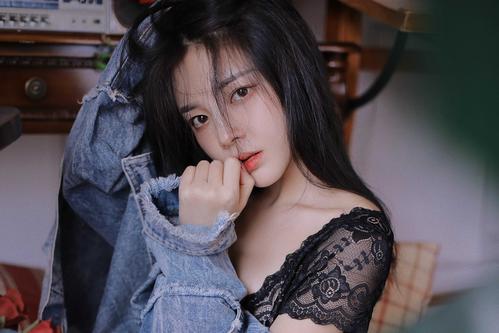 欧美老熟妇xxxxxxx的相关介绍