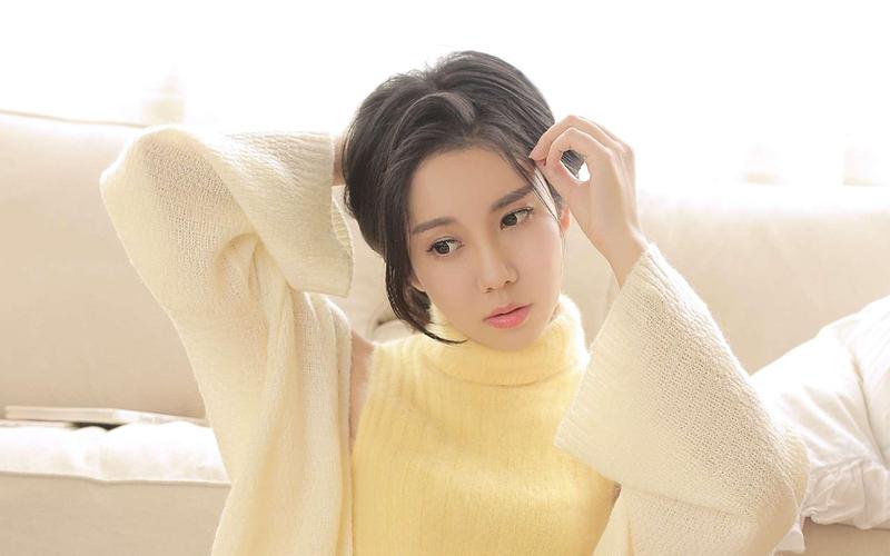 美女操你妈的相关介绍