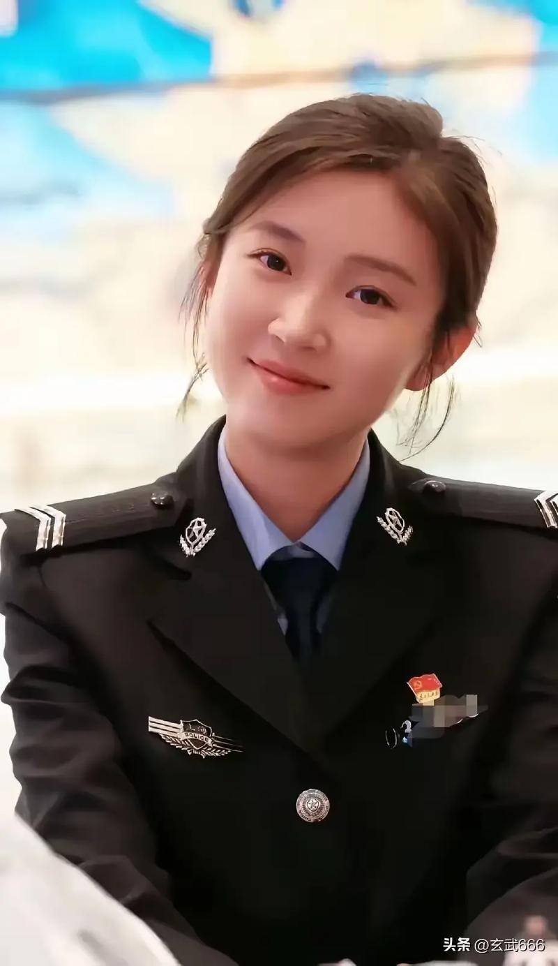 eeuss影院手机在线观看的相关介绍