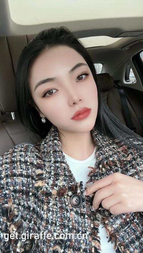 操白妞的相关介绍