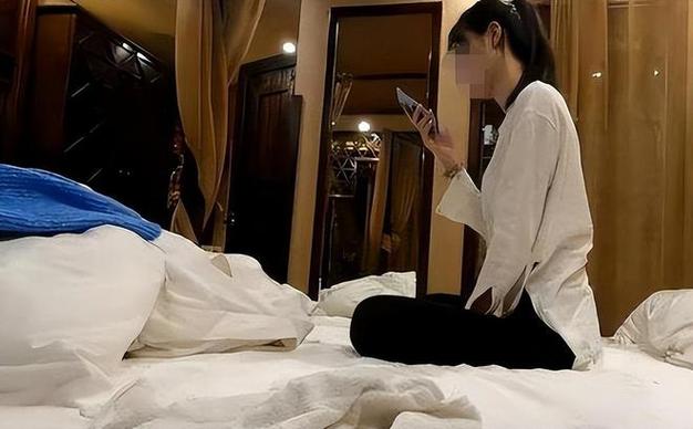 18禁在线看的相关介绍