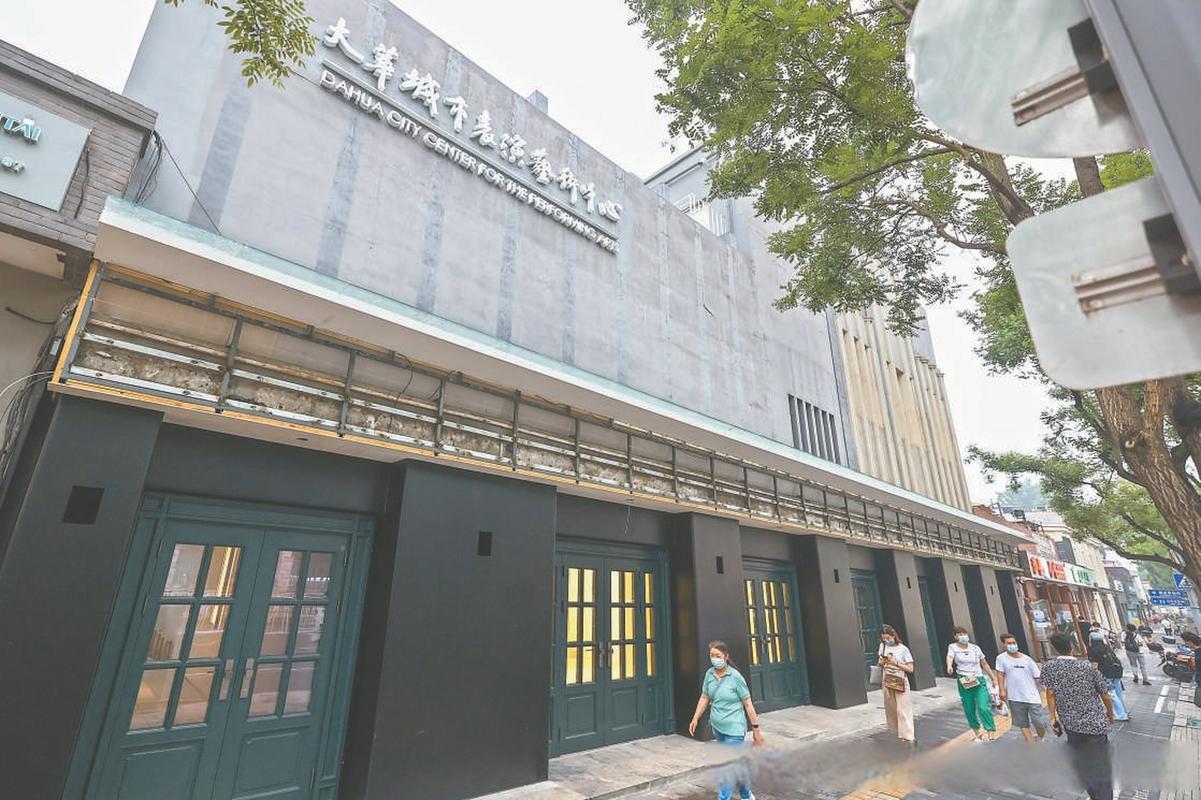 少妇激情av一区二区三区的相关介绍