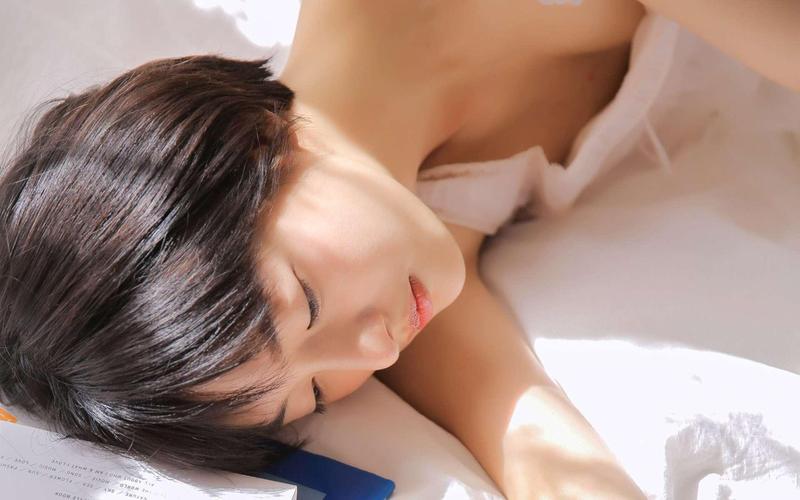 操的美女流白浆视频的相关介绍