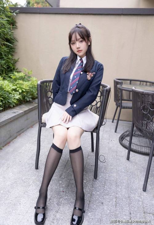 黄色18禁在线的相关介绍