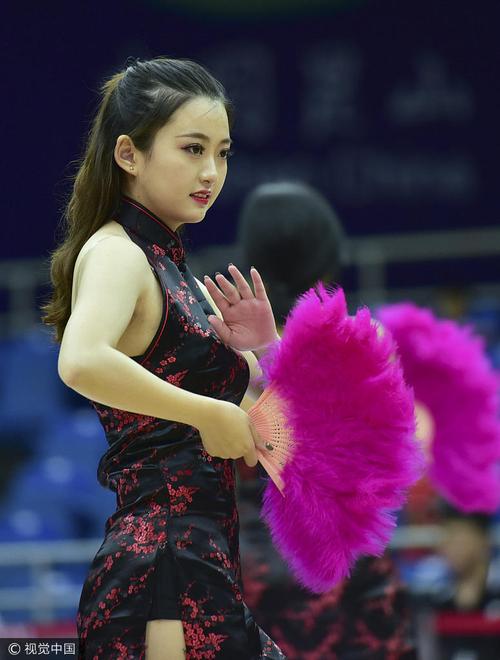 少妇一区二区av的相关介绍