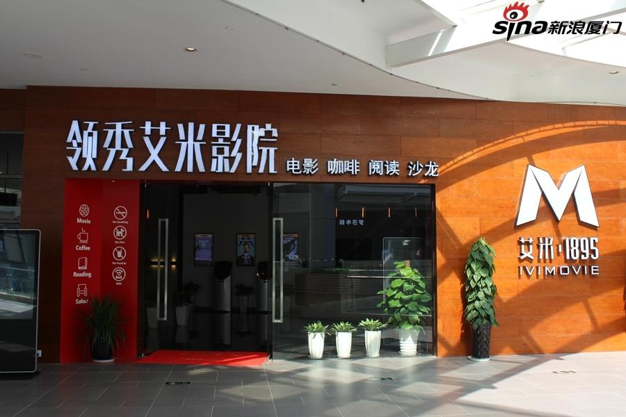 操老师美女的相关介绍