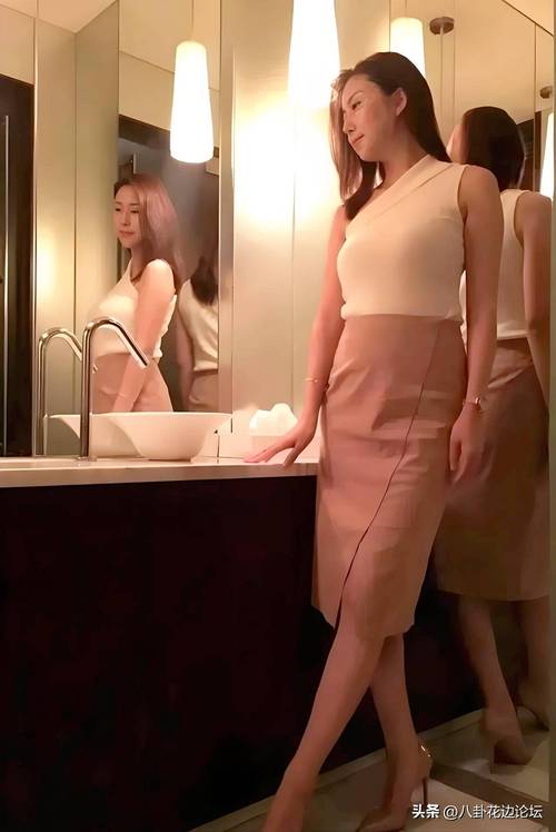 激情久久久精品的相关介绍