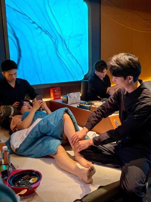 把美女操出白浆www的相关介绍