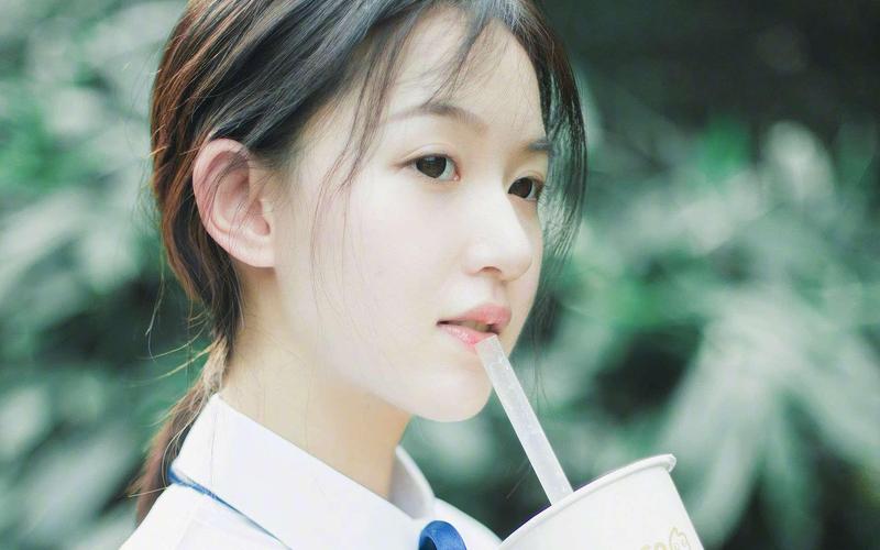 操了女老师的相关介绍