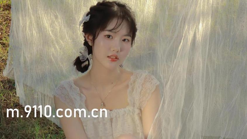 黑丝 av 在线的相关介绍