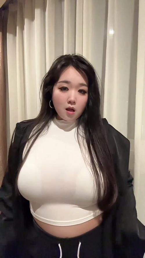 日本女人1024久久的相关介绍